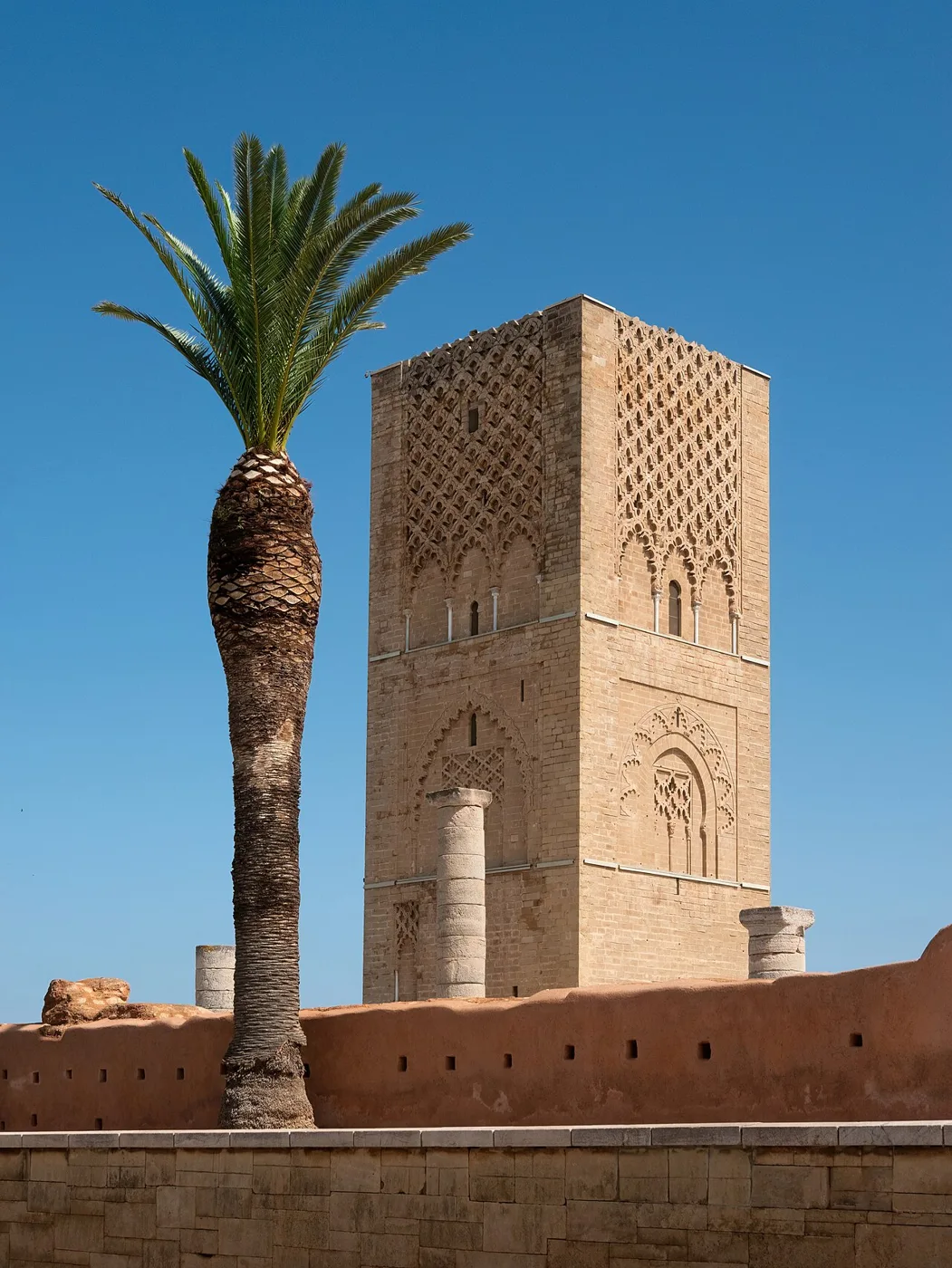 Hassan Tower in Rabat, an illustrative photograph of the Moroccan host city.